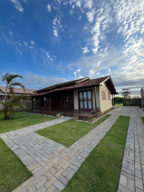 Casa Amendoeira - Rua da Praia Grande - Laguna-SC